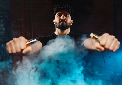 Забраната на ароматизирани течности за електронни цигари е равна на бум на черния пазар