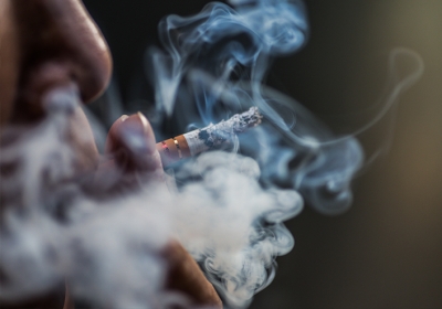 Новият доклад на ОЗА (Обществено здраве Англия) потвърждава, че изпаряването е изход от тютюнопушенето, а не вход към него
